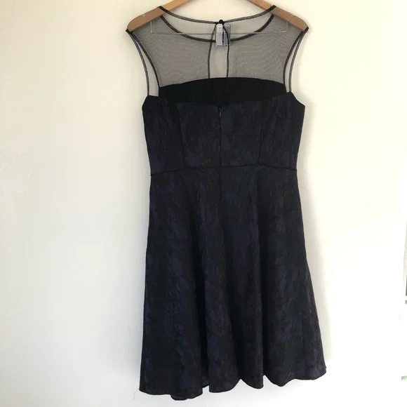 Adriana Papell laced blue and black dress 12 - Picture 2 of 7